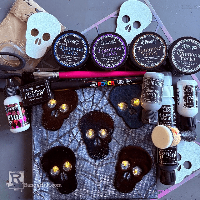 Dylusions Dyamond Spooky Canvas by Miranda van den Bosch