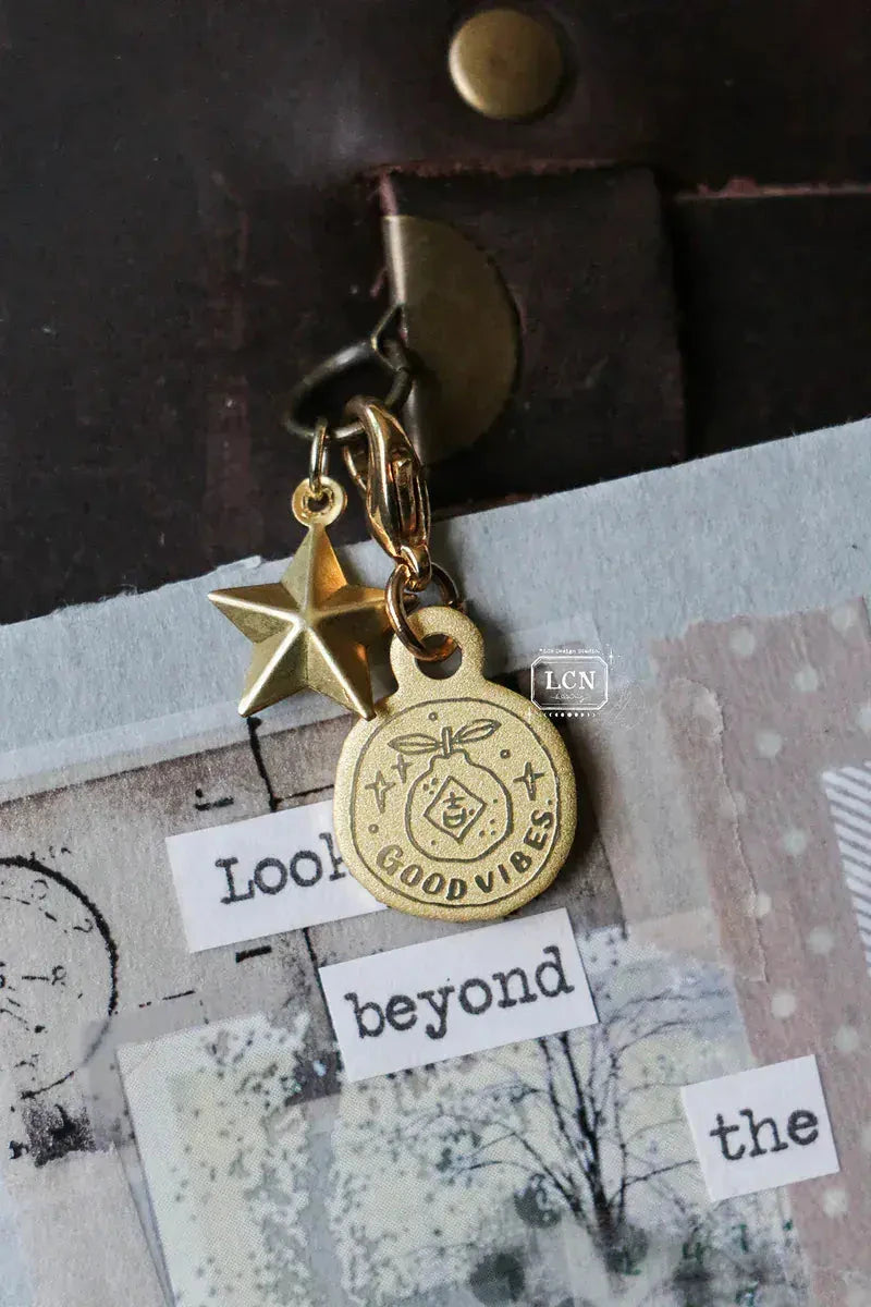 LCN Design Studio Brass Charm - Good Vibes Set LCN 